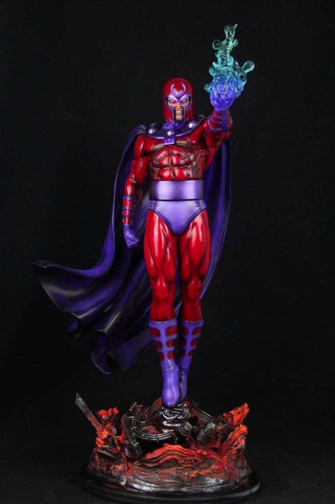 Levitating Magneto (X-Men / Marvel) – Time to collect